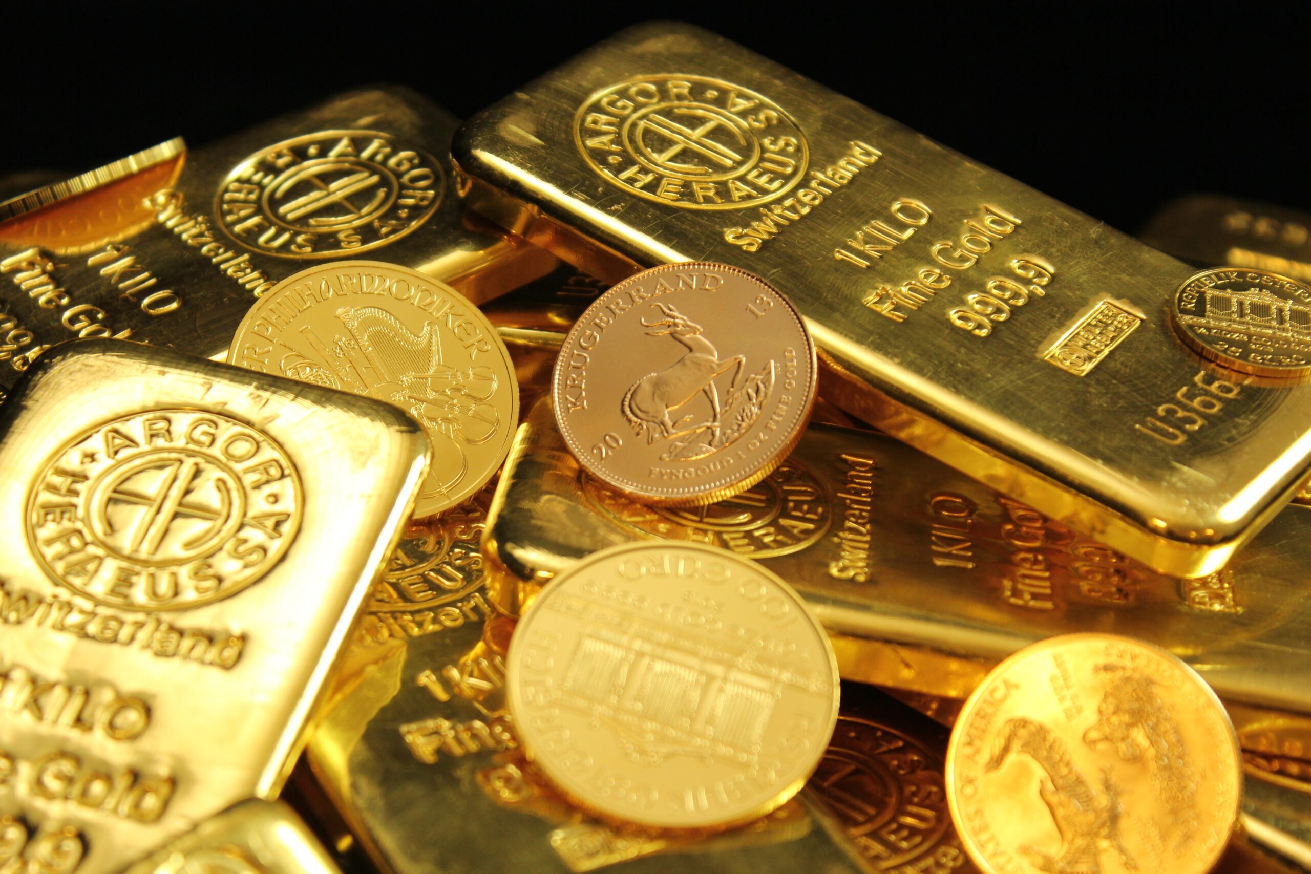 gold-8218390